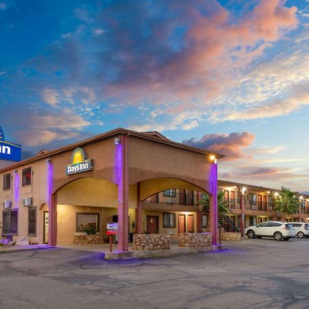 Days Inn By Wyndham Alamogordo White Sands Exterior foto