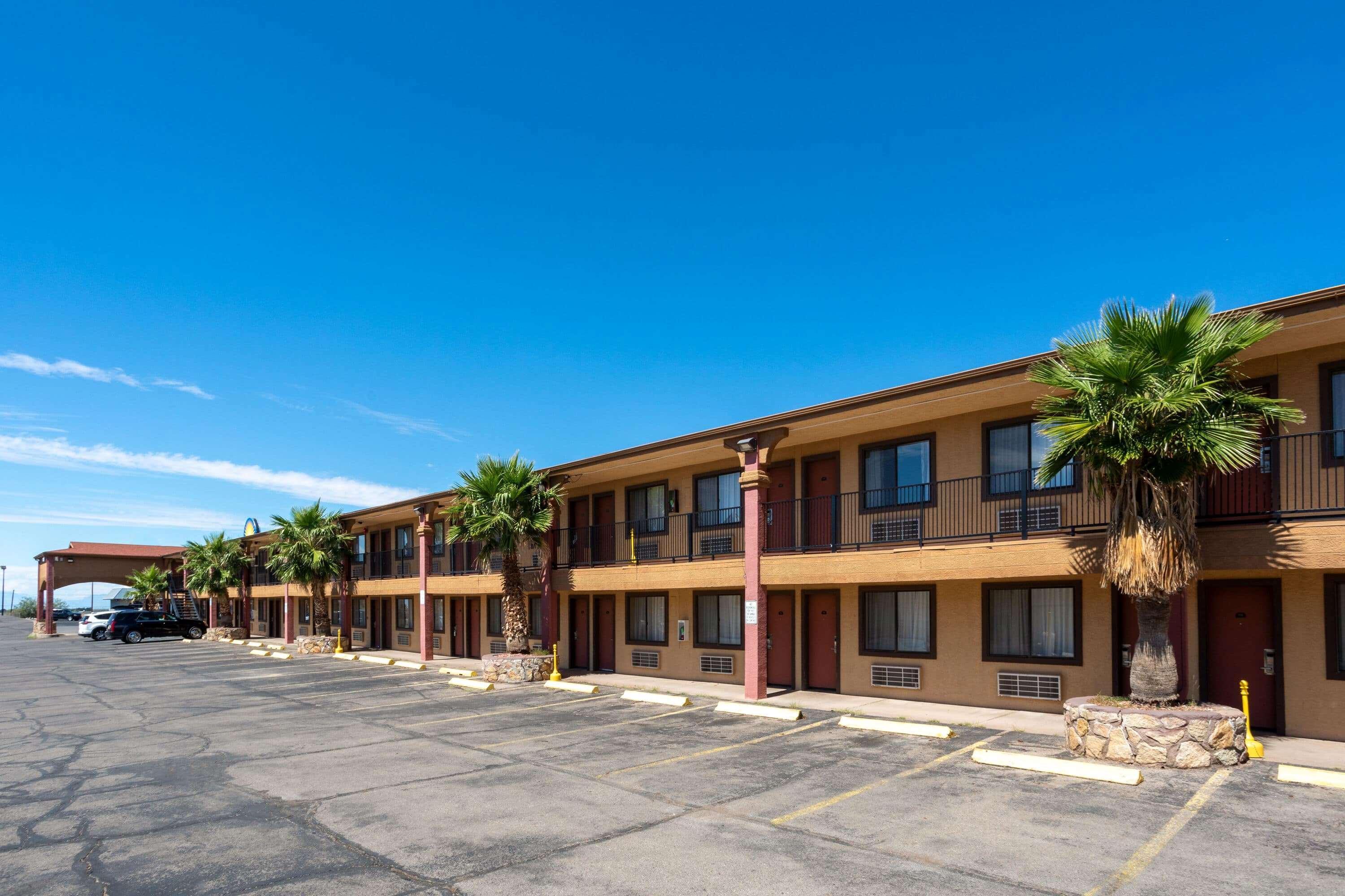 Days Inn By Wyndham Alamogordo White Sands Exterior foto